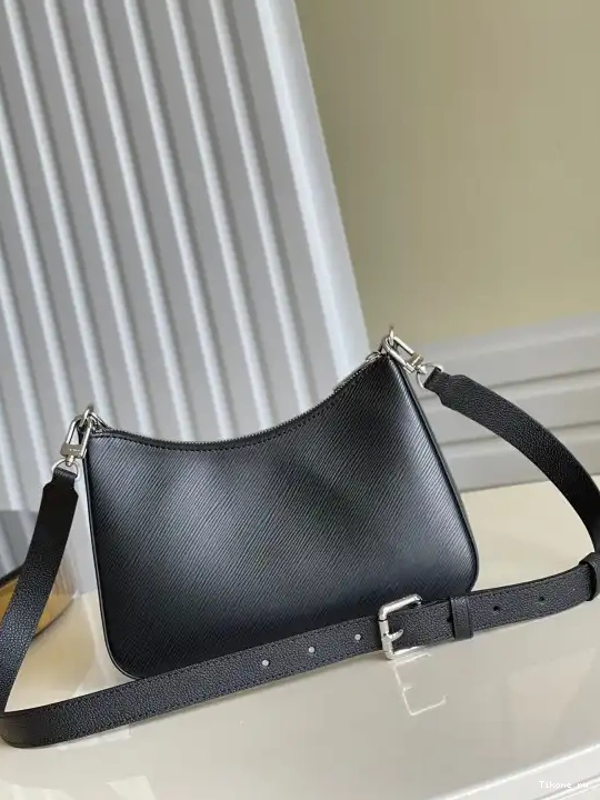 Cheap LOUIS VUITTON MARELLE 0701